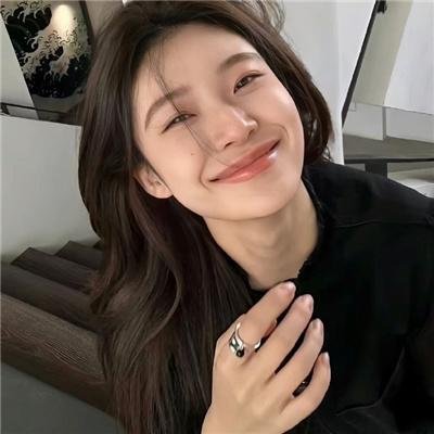 闪婚后,大叔每天狂宠我